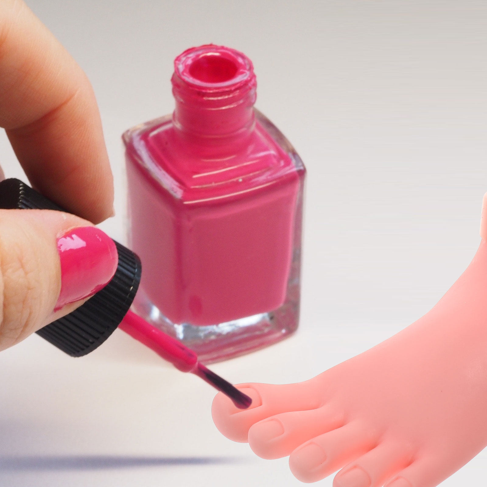 Nail Art Fake - 2 ชิ้น อุปกรณ์ฝึกทำเล็บมือและเล็บเท้าปลอม น้ำหนักเบา ใช้ซ้ำได้ สำหรับผู้เริ่มต้น