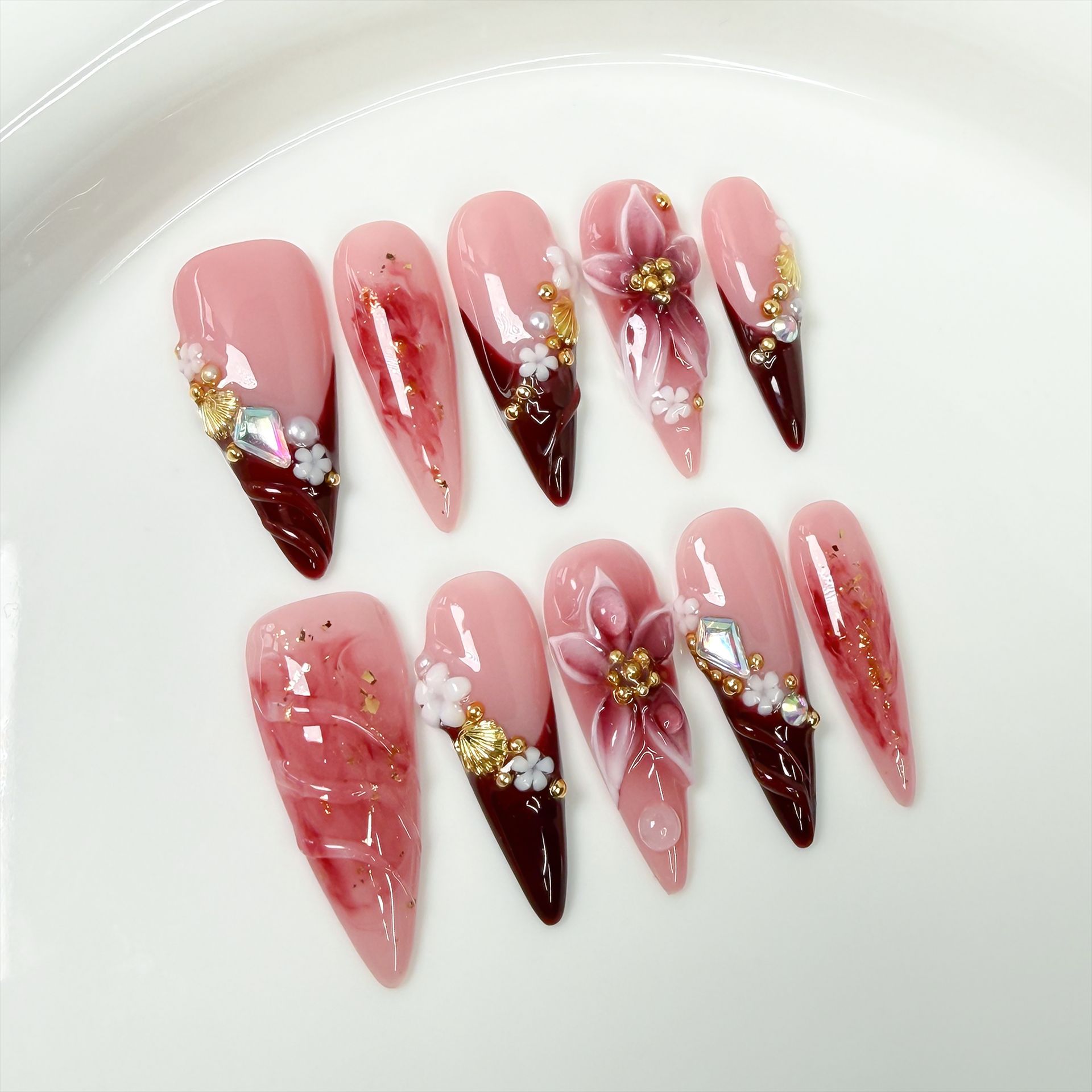 ชุดเล็บปลอมทรงยาวสไตล์เรโทร 10 - Nail Art Fake บทวิจารณ์และราคา